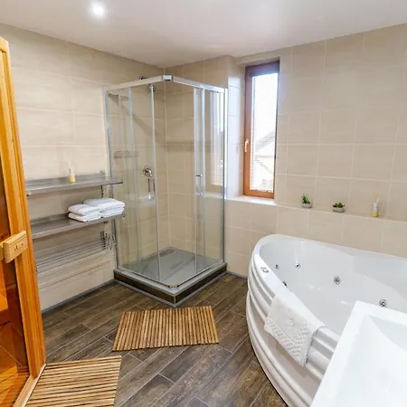 & Sun B9 Apartment Liptovsky Mikulas