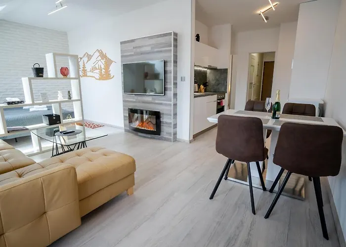& Sun B9 Apartament *